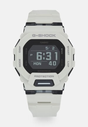 G-SHOCK SQUAD UTILITY COLOUR UNISEX Digital watch white