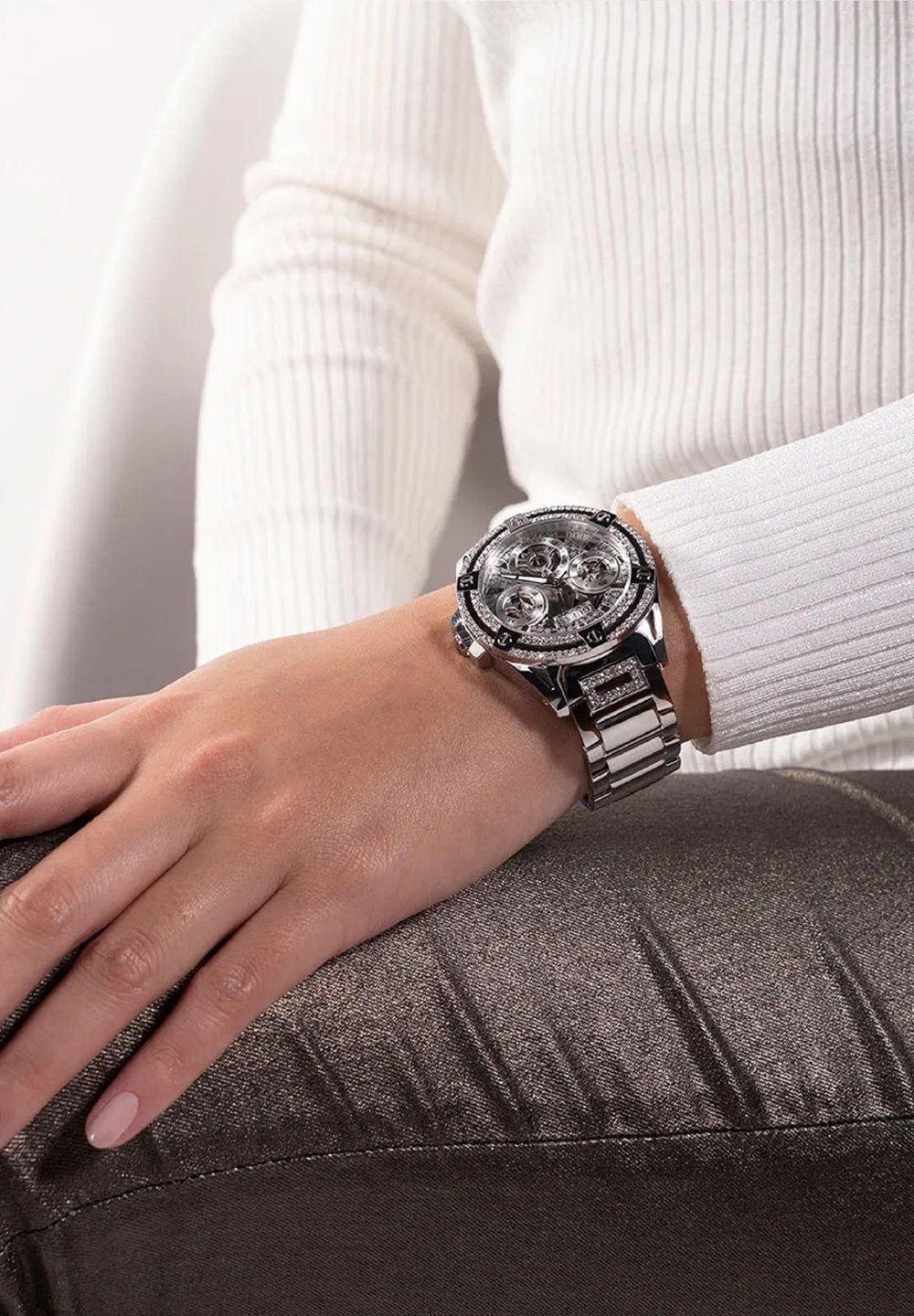 Guess Chronograph watch silver - Image 2