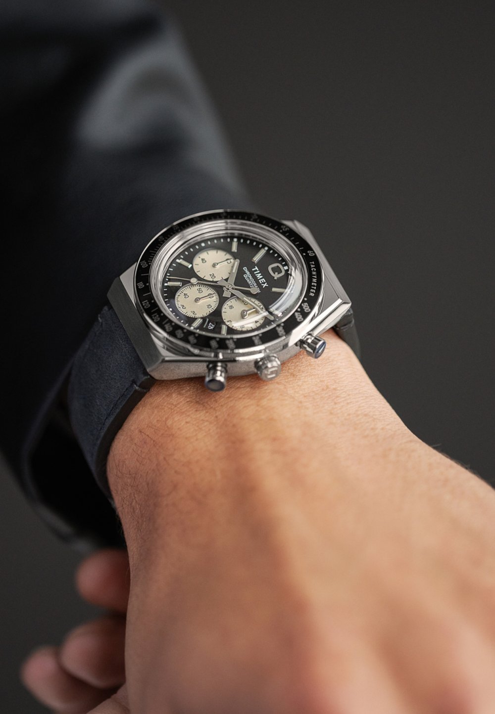 Timex Q Timex® Chronograph Chronograph watch Black - Image 2